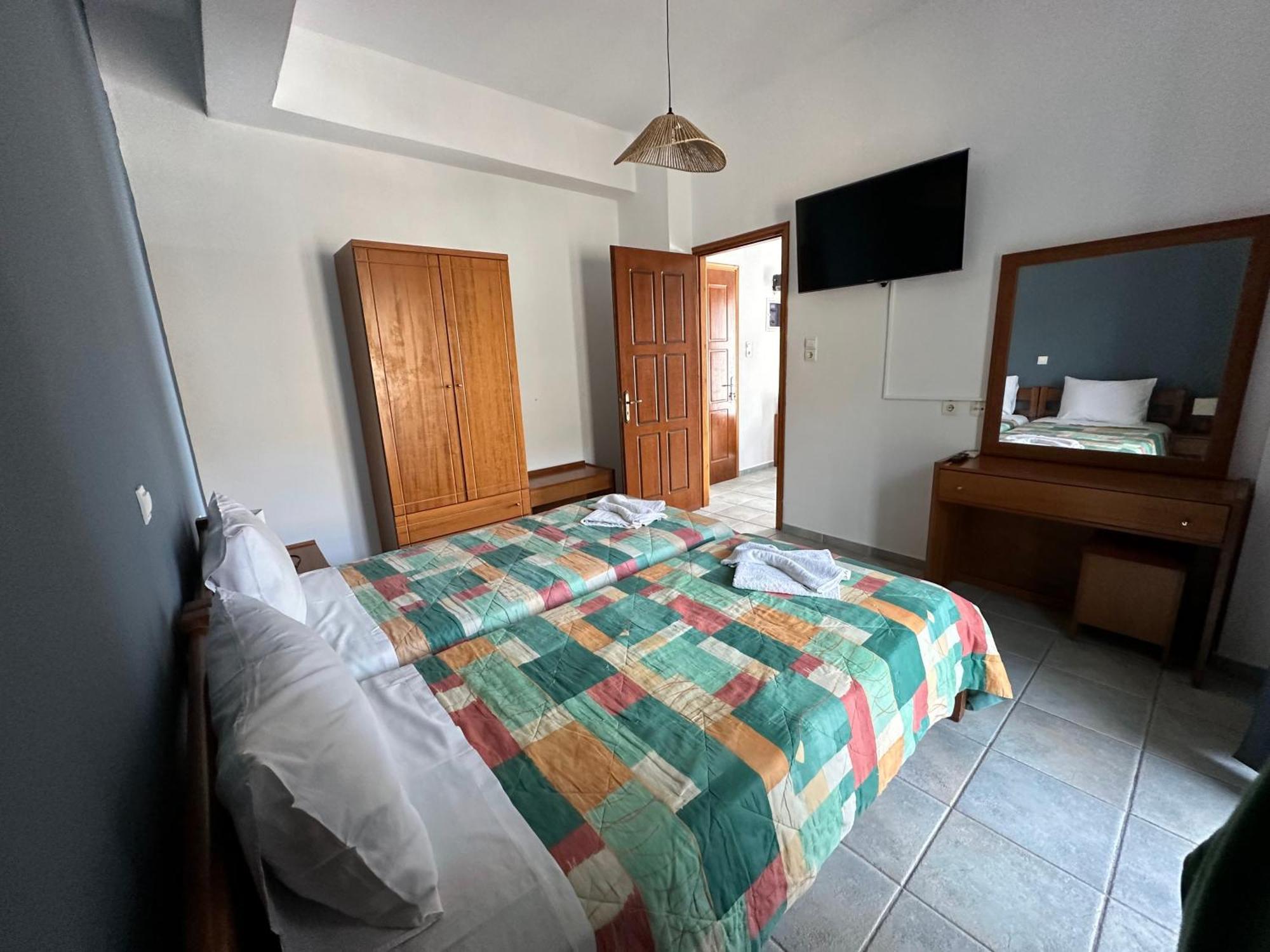 4Seasons Sfakia Apartment Khora Sfakion Exterior photo